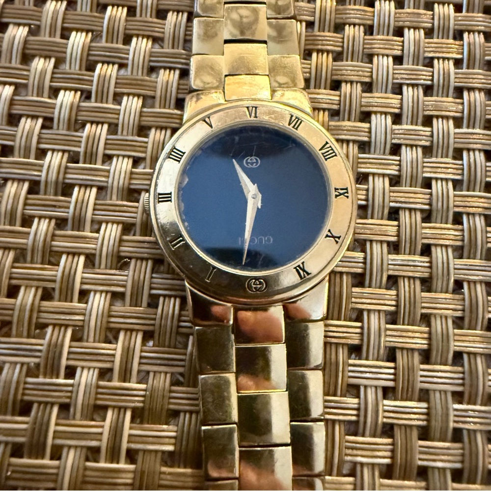 Gucci Gold and Blue Smartwatch with Luxurious Design